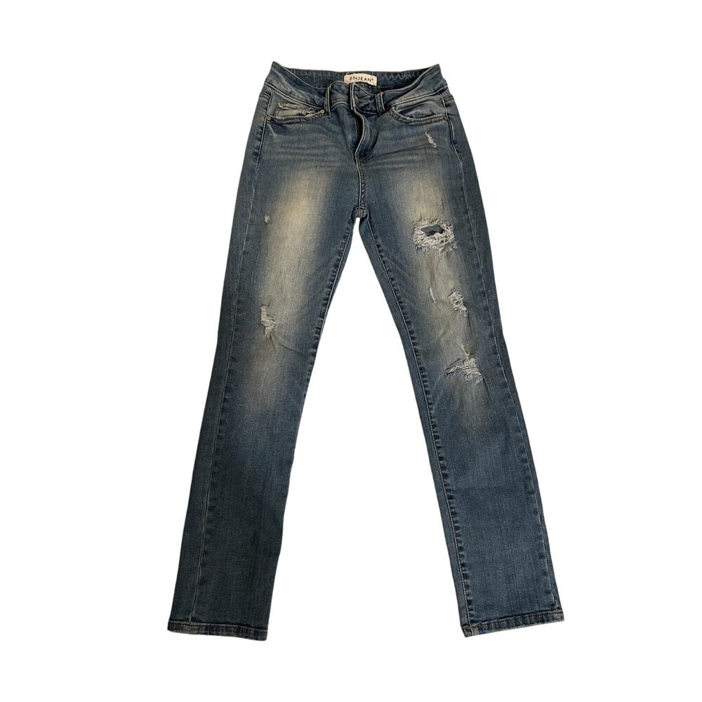 Enjean Distressed Jeans